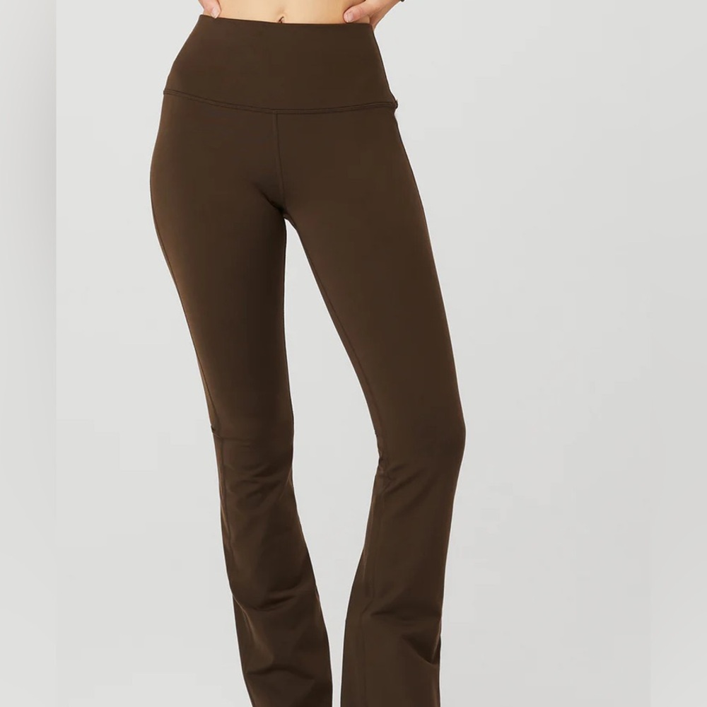 ALO Yoga Women's Boot Cut Yoga Pants in Dark Brown